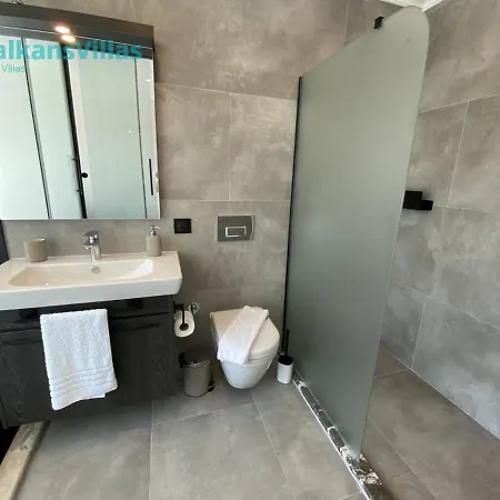 у побережье калкан 1 Hotel